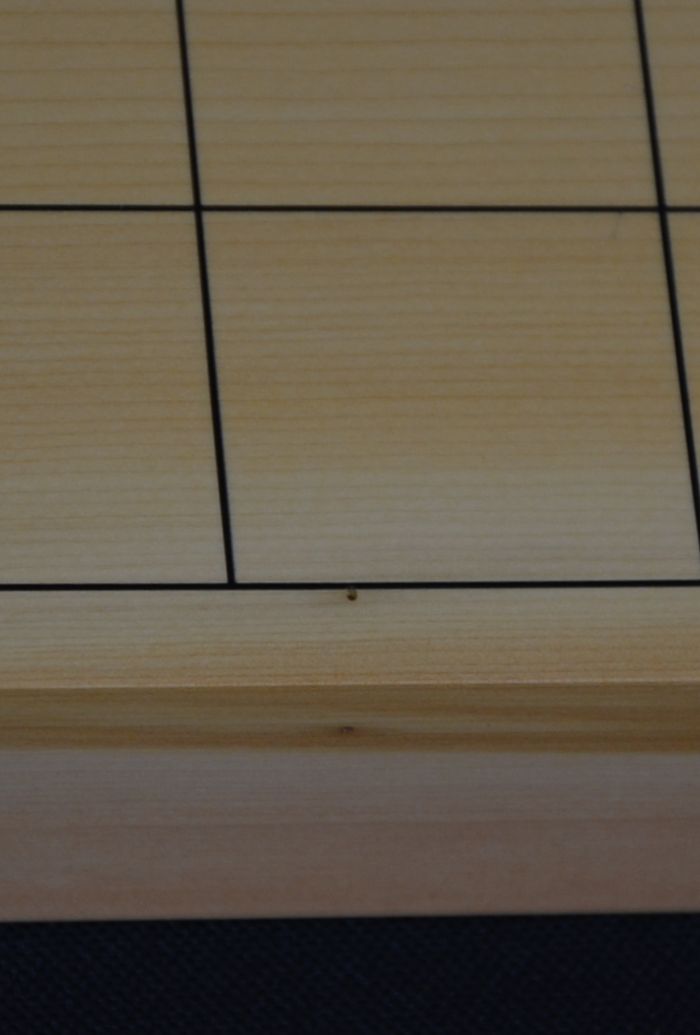 一寸三分五厘盤天面から木端の線香虫の跡